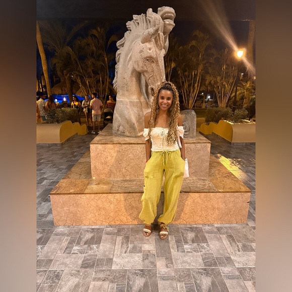 Meet your Posher, Charlotte - Picture 4 of 7